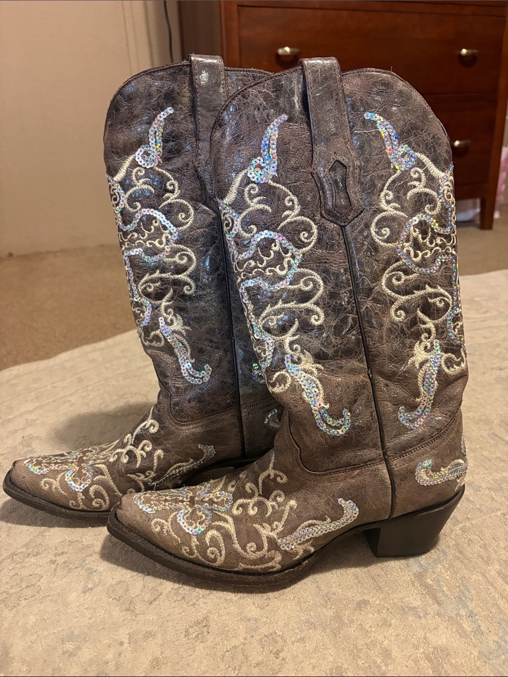 Embellished Brown Women’s Sequin Western Heeled Boots